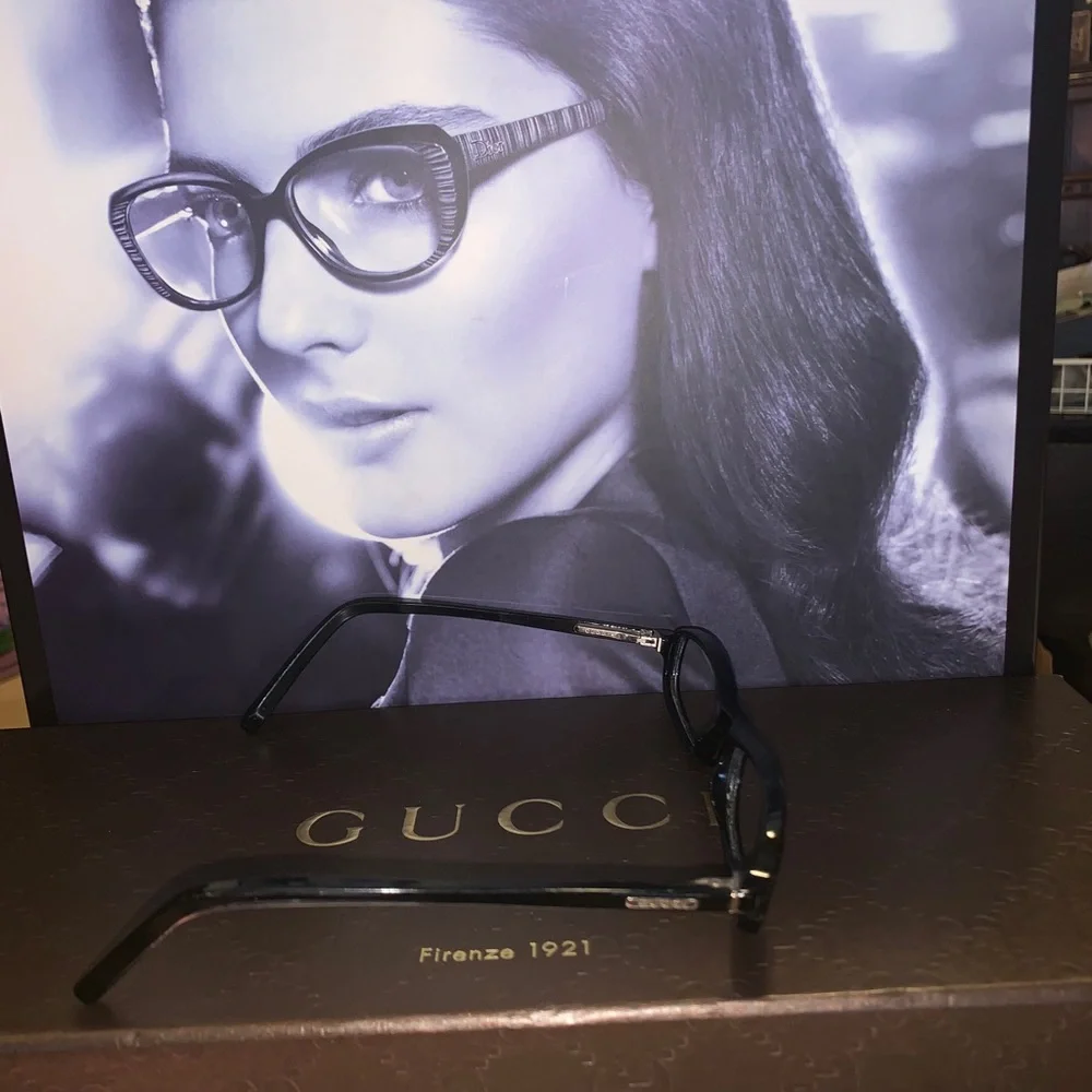 Authentic vintage Gucci eyeglasses frames‎